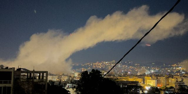 Η Χεζμπολάχ χτυπά με πυραύλους το Ισραήλ – Αντίποινα με βομβαρδισμούς στον Λίβανο