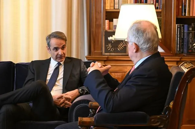 Κ. Μητσοτάκης και Κ. Τασούλας