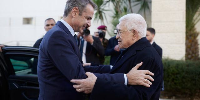 Ο Κυριάκος Μητσοτάκης και ο Μαχμούτ Αμπάς