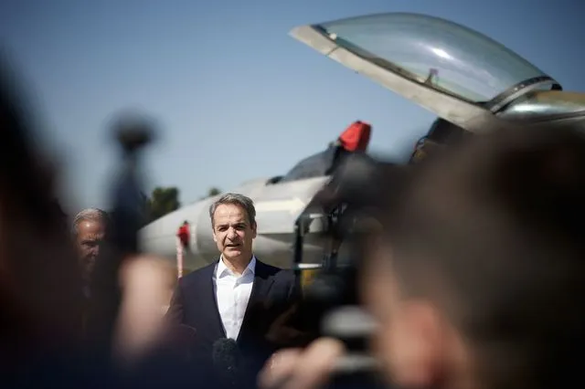 Επίσκεψη του Πρωθυπουργού Κυριάκου Μητσοτάκη στην 110 Πτέρυγα Μάχης και το Εθνικό Κέντρο Αεροπορικών Επιχειρήσεων στη Λάρισα.