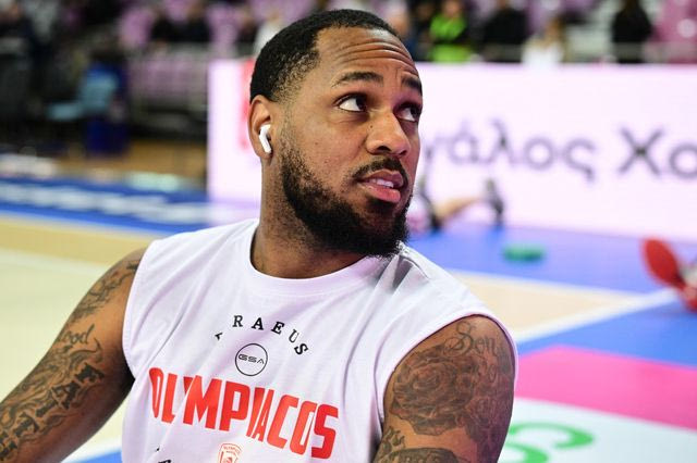 Η δωδεκάδα του Ολυμπιακού για το ματς με την Παρί