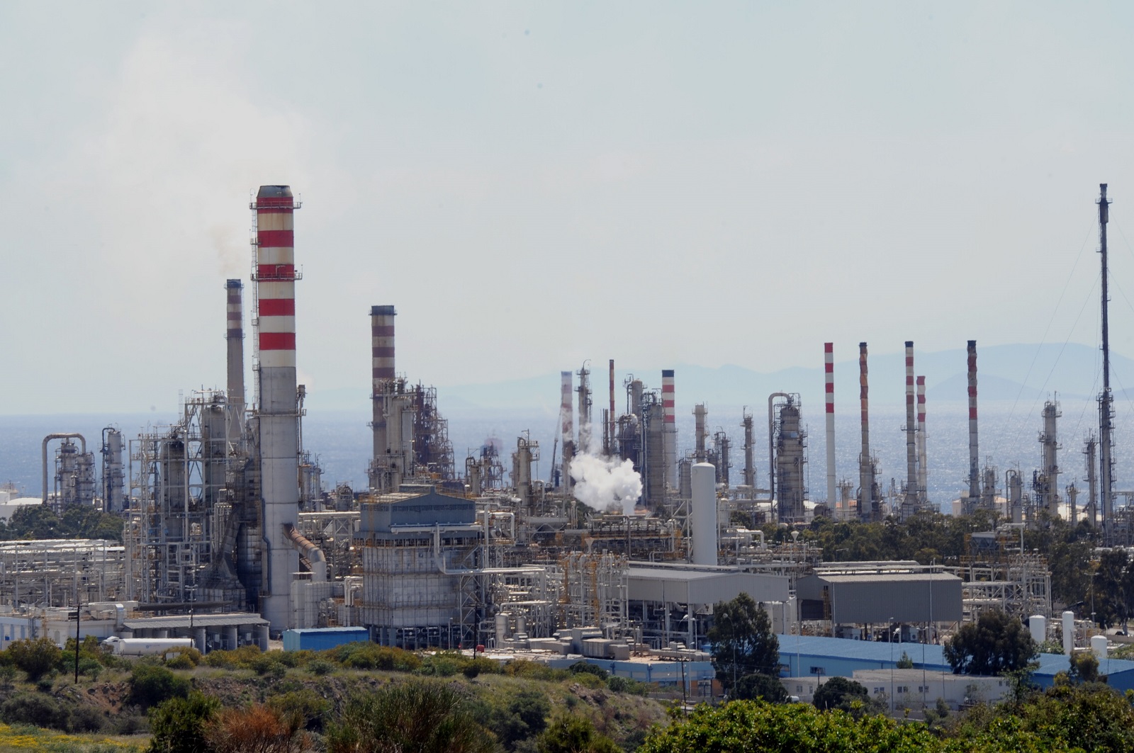 Motor Oil: Γιατί ένας νέος φόρος στα διυλιστήρια είναι “τιμωρία”