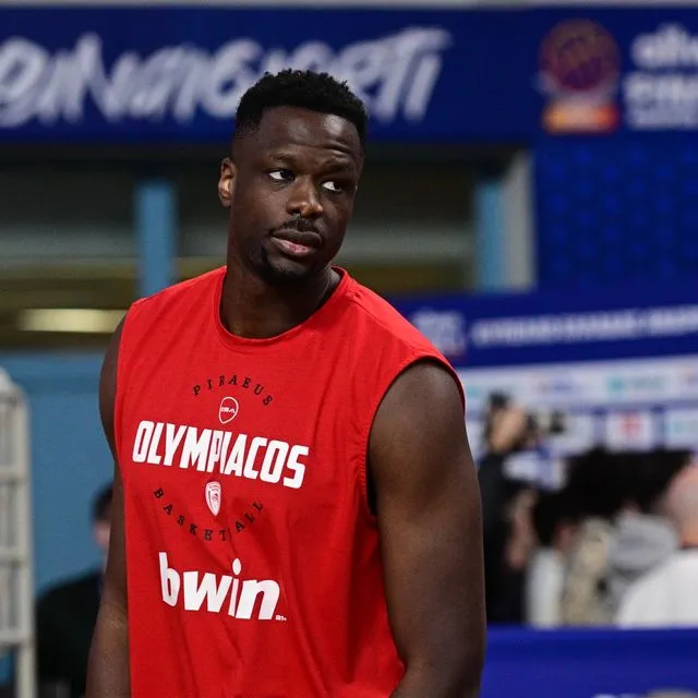 Ο Μουσταφά Φαλ