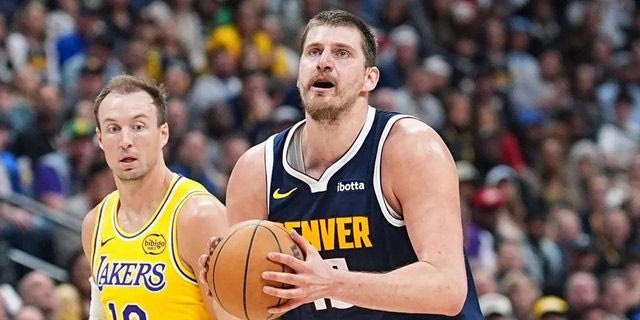 Νάγκετς – Λέικερς: Το triple-double του Γιόκιτς χάλασε το πάρτι του ΛεΜπρόν