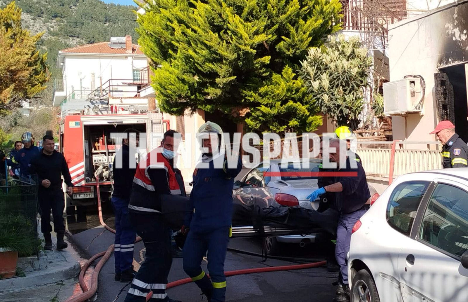 Τραγωδία στον Βόλο: Νεκρά δύο άτομα μετά από έκρηξη σε σπίτι