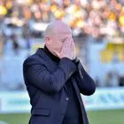 Βόλος – ΑΕΚ: Ο Τσιμεντερίδης απέβαλε τον Νίκολιτς στο ημίχρονο