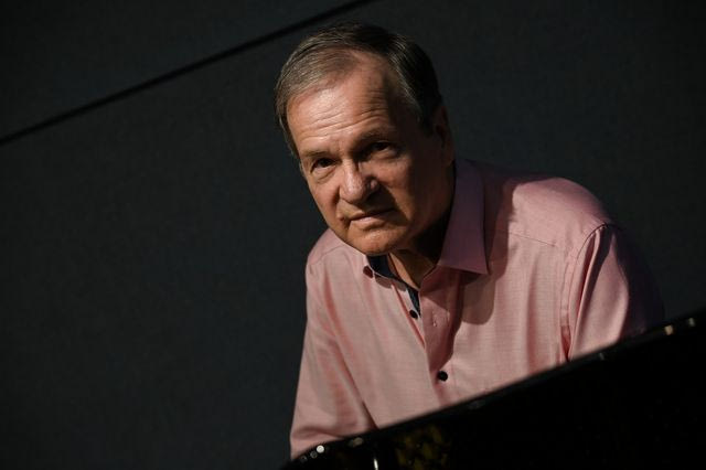 Ο ΣΥΝΘΕΤΗΣ ΧΡΗΣΤΟΣ ΝΙΚΟΛΟΠΟΥΛΟΣ