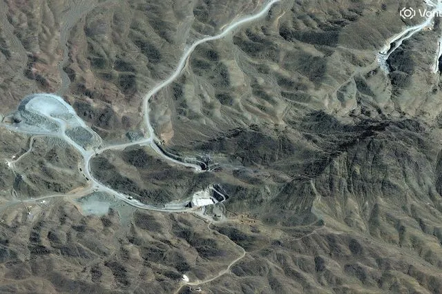 Μέση Ανατολή: Στο στόχαστρο πυρηνικές υποδομές – Το Ιράν επιχείρησε να πλήξει τα αμερικανικά συμφέροντα