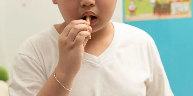 Δυσοίωνες οι προβλέψεις για την παιδική παχυσαρκία παγκοσμίως