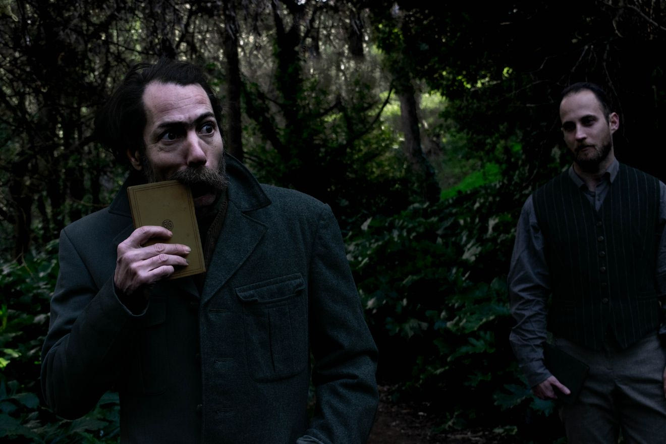 Πώς είναι να μένεις σ’ έναν κώνο μέσα στην άγρια φύση;