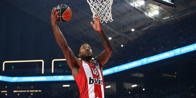 Ολυμπιακός: Εκτός για 15 ημέρες ο Ταϊρίκ Τζόουνς