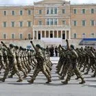 25η Μαρτίου: Μεγαλειώδης η στρατιωτική παρέλαση στην Αθήνα – Τα νέα οπλικά συστήματα που παρουσιάστηκαν