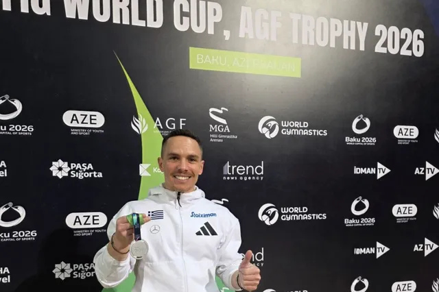 Λευτέρης Πετρούνιας