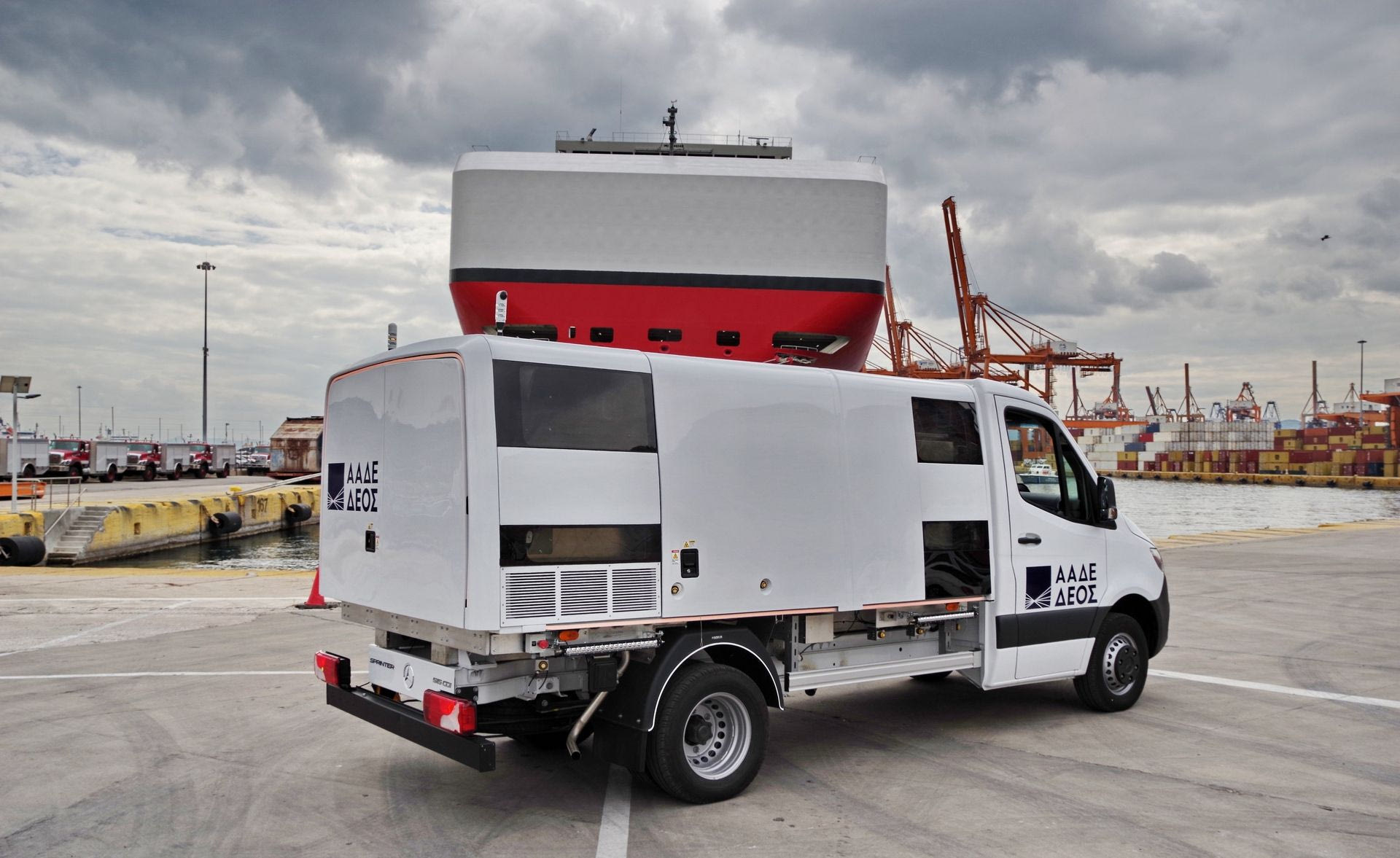 ΓΕΚ ΤΕΡΝΑ: Το πρώτο κινητό X-ray στην μάχη κατά του λαθρεμπορίου