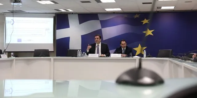 Όλα τα μέτρα για την ενεργειακή κρίση – Τι ισχύει για fuel pass, diesel κίνησης και ακτοπλοϊκά