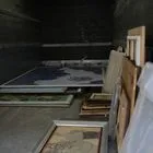 Τι βρέθηκε στα καταστήματα του γνωστού γκαλερίστα – Οι κατηγορίες που αντιμετωπίζει