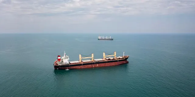 Χτυπήθηκε ελληνόκτητο πλοίο στη Μαύρη Θάλασσα – Η κατάσταση της υγείας των ναυτικών