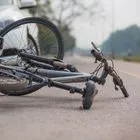 Μεσολόγγι: Mαθήτρια παρασύρθηκε από ΙΧ ενώ έκανε ποδήλατο