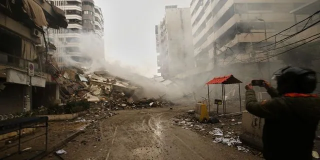 IDF: “Έχουμε χιλιάδες στόχους μπροστά μας” – 5 τραυματίες στο αεροδρόμιο Βαγδάτης