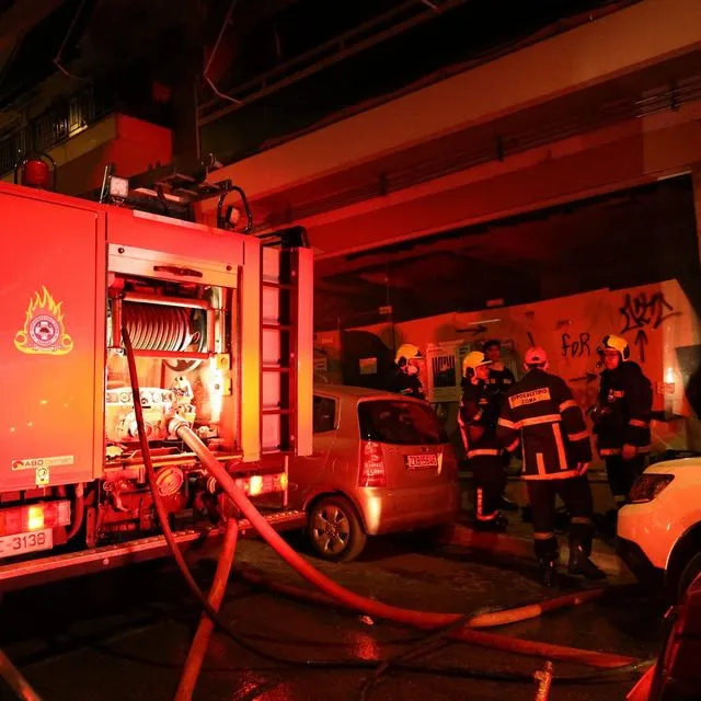 Φωτιά σε διαμέρισμα στην περιοχή του Γκύζη
