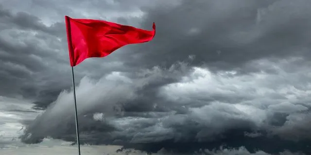 Αριστερά: Οι παιδικές ασθένειες που την καθηλώνουν χαμηλά