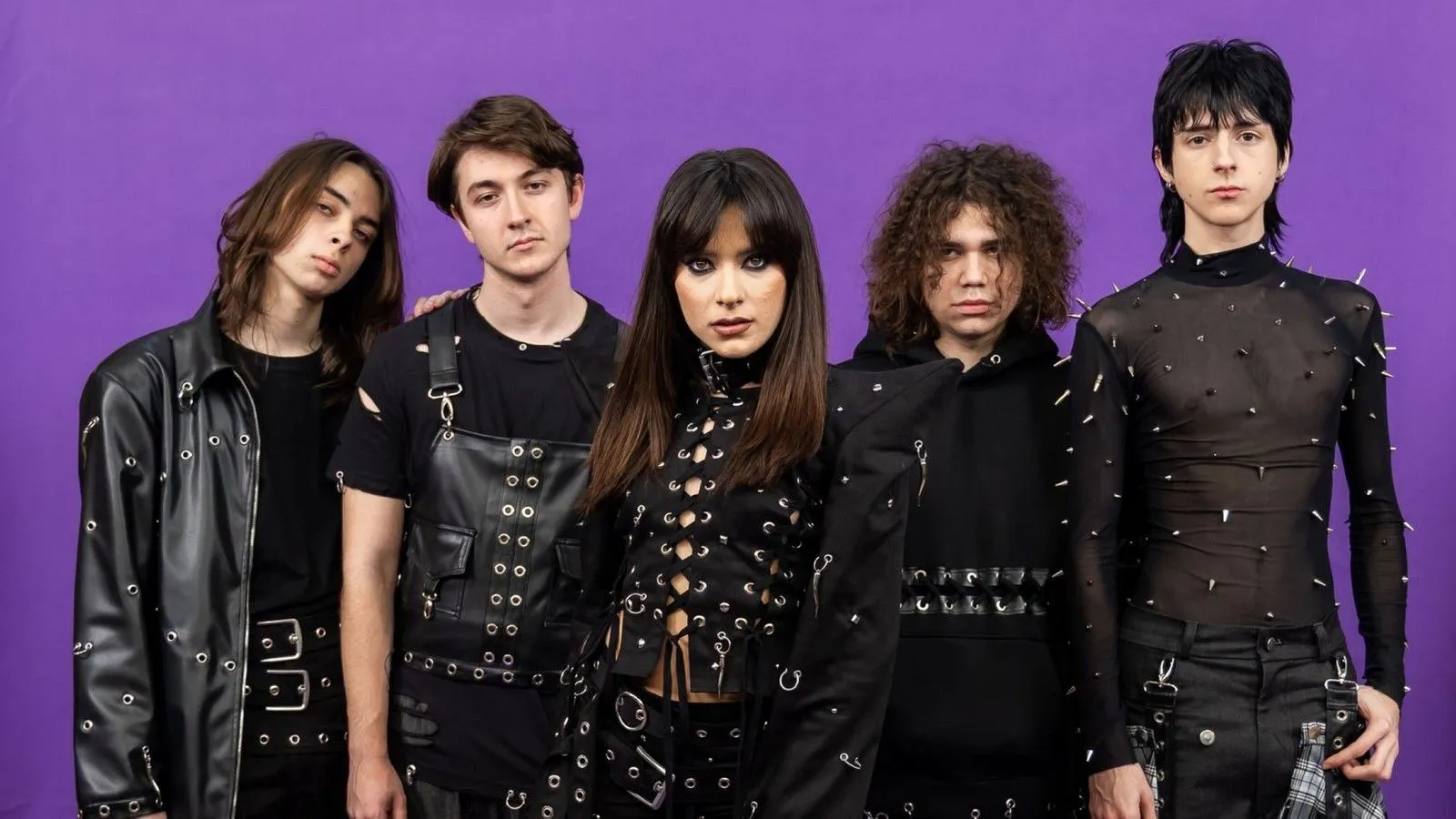 Η ροκ διασκευή του “Fuego” από την εκπρόσωπο της Ρουμανίας