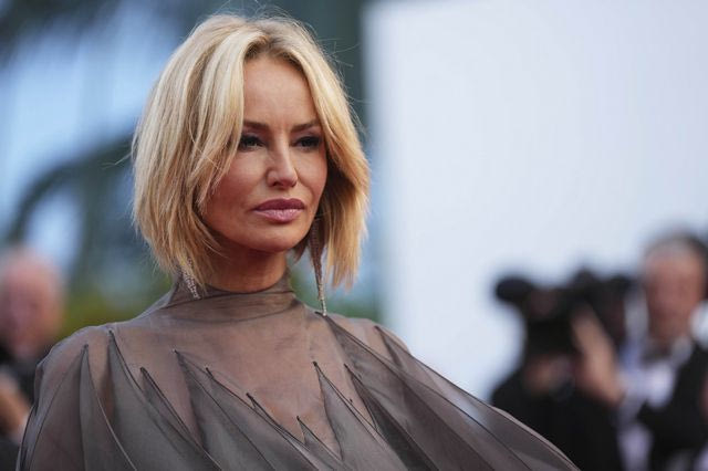 Αντριάνα Σκλεναρίκοβα: Κατηγορεί τον πρώην σύζυγό της για κακοποίηση και εκβιασμό