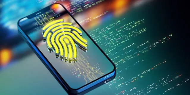 Ταλ Ντίλιαν: “Ο Νίξον έπεσε όταν προσπάθησε να συγκαλύψει τις υποκλοπές”