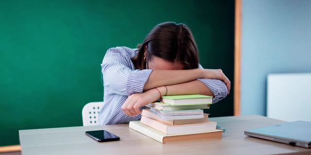 Η ψυχική υγεία στην εργασία και ο θάνατος της εκπαιδευτικού