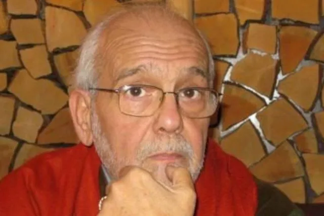 Πέθανε ο δημοσιογράφος Θάνος Οικονομόπουλος