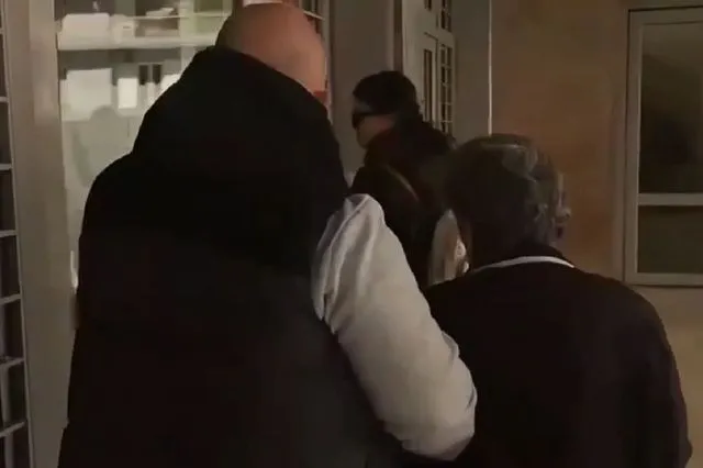 Θεσσαλονίκη: Υπό κράτηση η 77χρονη – O 82χρονος κείτονταν αβοήθητος στο πάτωμα για ώρες