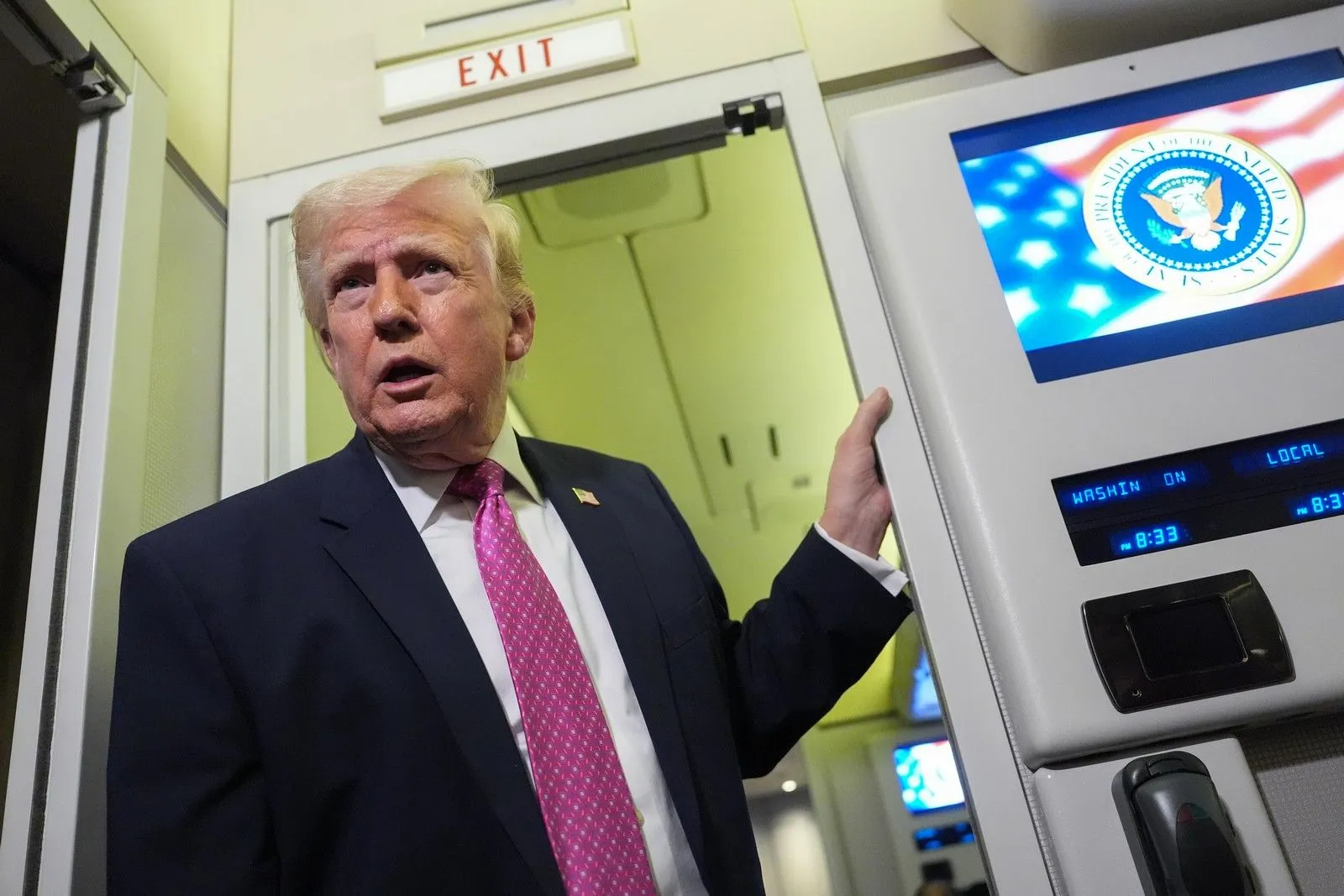 Ο Τραμπ καυχιέται πως έφερε 