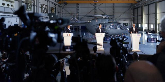 Εμανουέλ Μακρόν, Κυριάκος Μητσοτάκης και Νίκος Χριστοδουλίδης