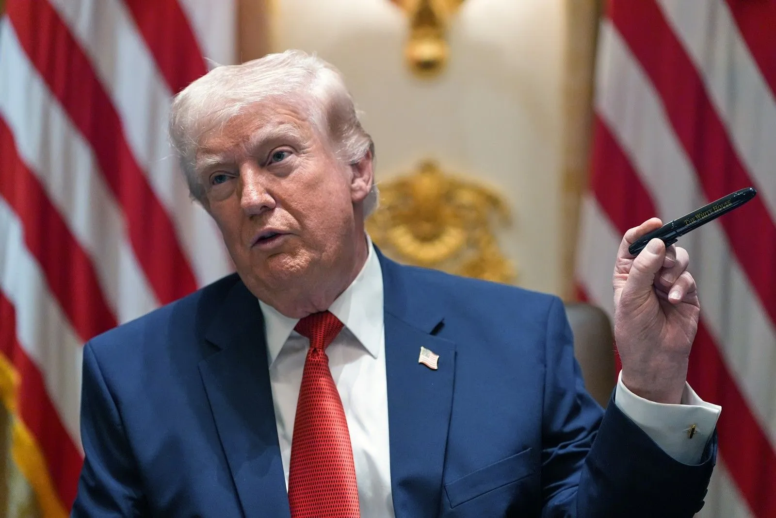 Νέες απειλές Τραμπ: 