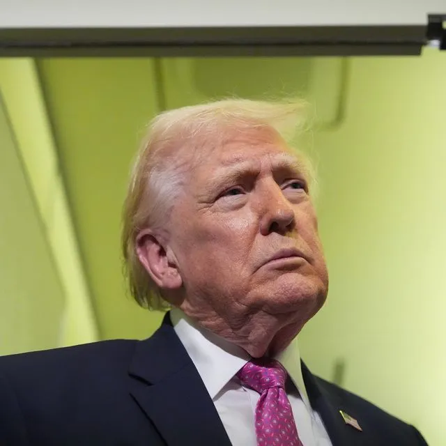 Τραμπ: Ανοίγω τα Στενά του Ορμούζ και ο Σι θα μου κάνει μεγάλη αγκαλιά