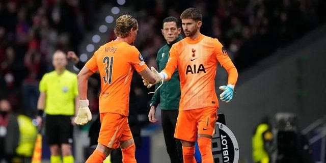 Champions League: Τα φοβερά λάθη του τερματοφύλακα της Τότεναμ και η αλλαγή στο 17′