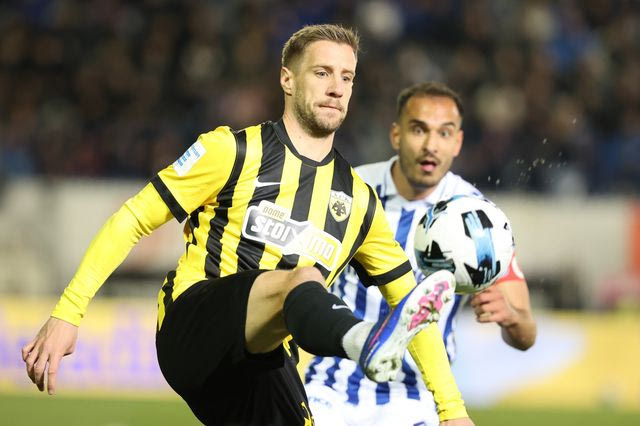 ΑΕΚ: Ο Βάργκα αποχώρησε από την εθνική Ουγγαρίας λόγω του προβλήματος στον αστράγαλο