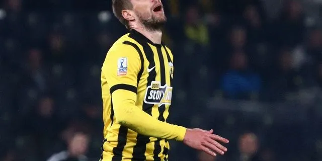 ΑΕΚ: Kάκωση στην ποδοκνημική ο Βάργκα, αισιοδοξία για την παρουσία του στην πρεμιέρα των playoffs