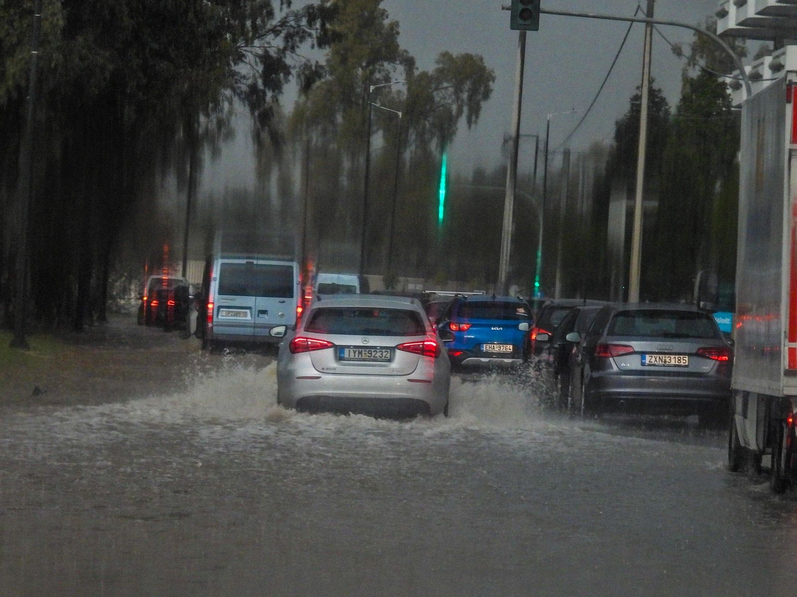 Κακοκαιρία Erminio: Το τρίωρο που φέρνει ανησυχία - Ποια σχολεία θα παραμείνουν κλειστά