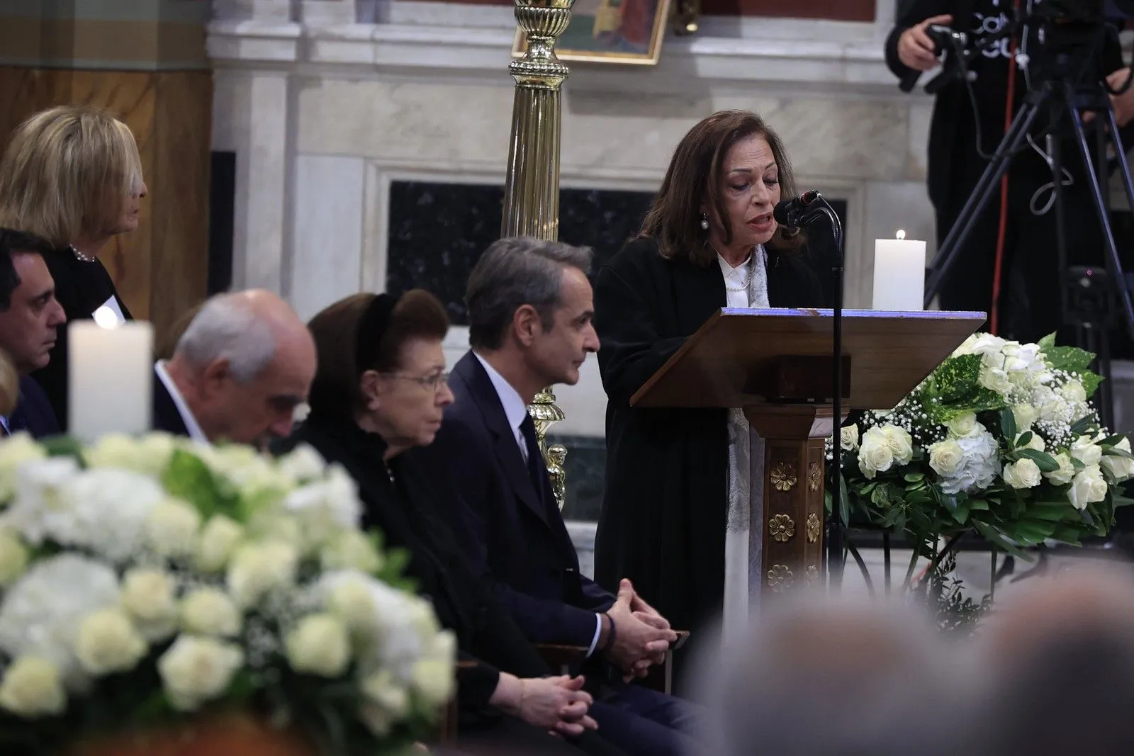 Κηδεία της τραγουδίστριας Μαρινέλλας, στην Μητρόπολη Αθηνών