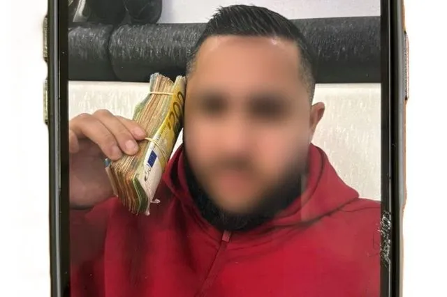 Σχεδόν 300.000 ευρώ η λεία της συμμορίας με τις τηλεφωνικές απάτες