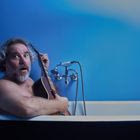 Θέμος Σκανδάμης: “Υπάρχει αστειότητα και στις πιο τραγικές στιγμές μας”