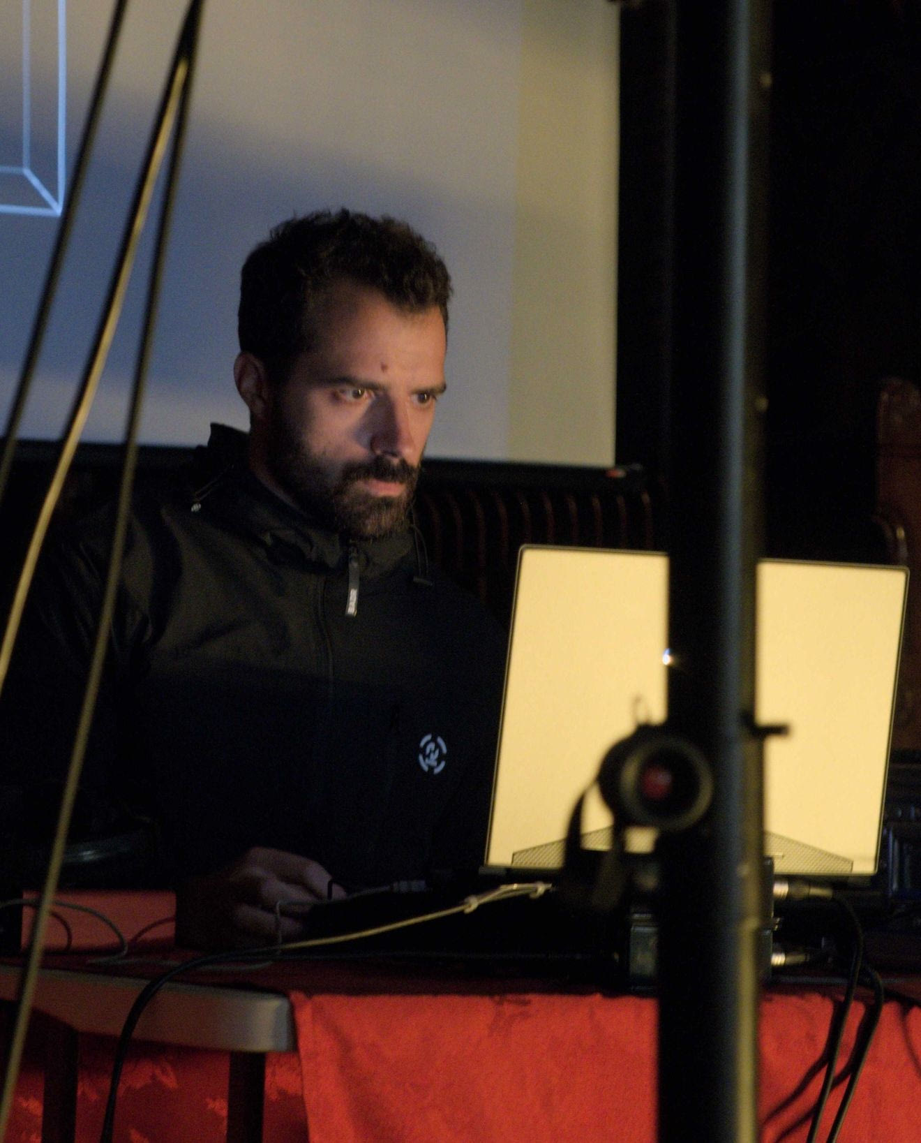 Ο Τάσος Ασωνίτης