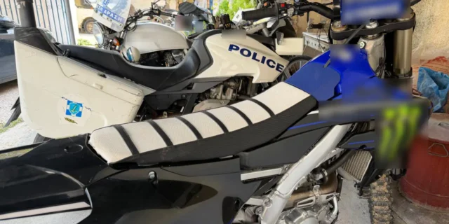 Αίγινα: Συνελήφθη 30χρονος Ελληνοαμερικανός που έκανε σούζες βιντεοσκοπώντας τον εαυτό του