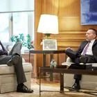 Συνάντηση Κυριάκου Μητσοτάκη-Γιάννη Στουρνάρα στο Μέγαρο Μαξίμου