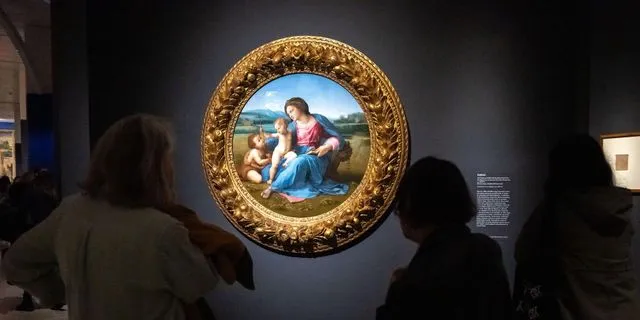 Madonna Alba