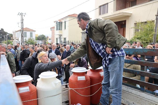 Μυτιλήνη: Ξεκινά από Παρασκευή (24/4) η προμήθεια γάλακτος στους τυροκόμους