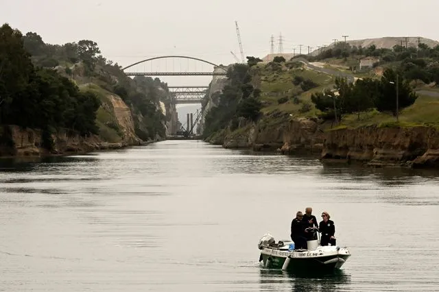 Εντοπίστηκε σορός 17χρονης, που είχε εξαφανιστεί από το Ψυχικό, στη Διώρυγα της Κορίνθου