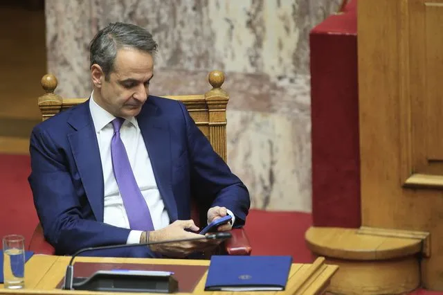 Ο Μητσοτάκης ανακοίνωσε με “6-7” την απαγόρευση των Social για ανήλικους κάτω των 15 ετών