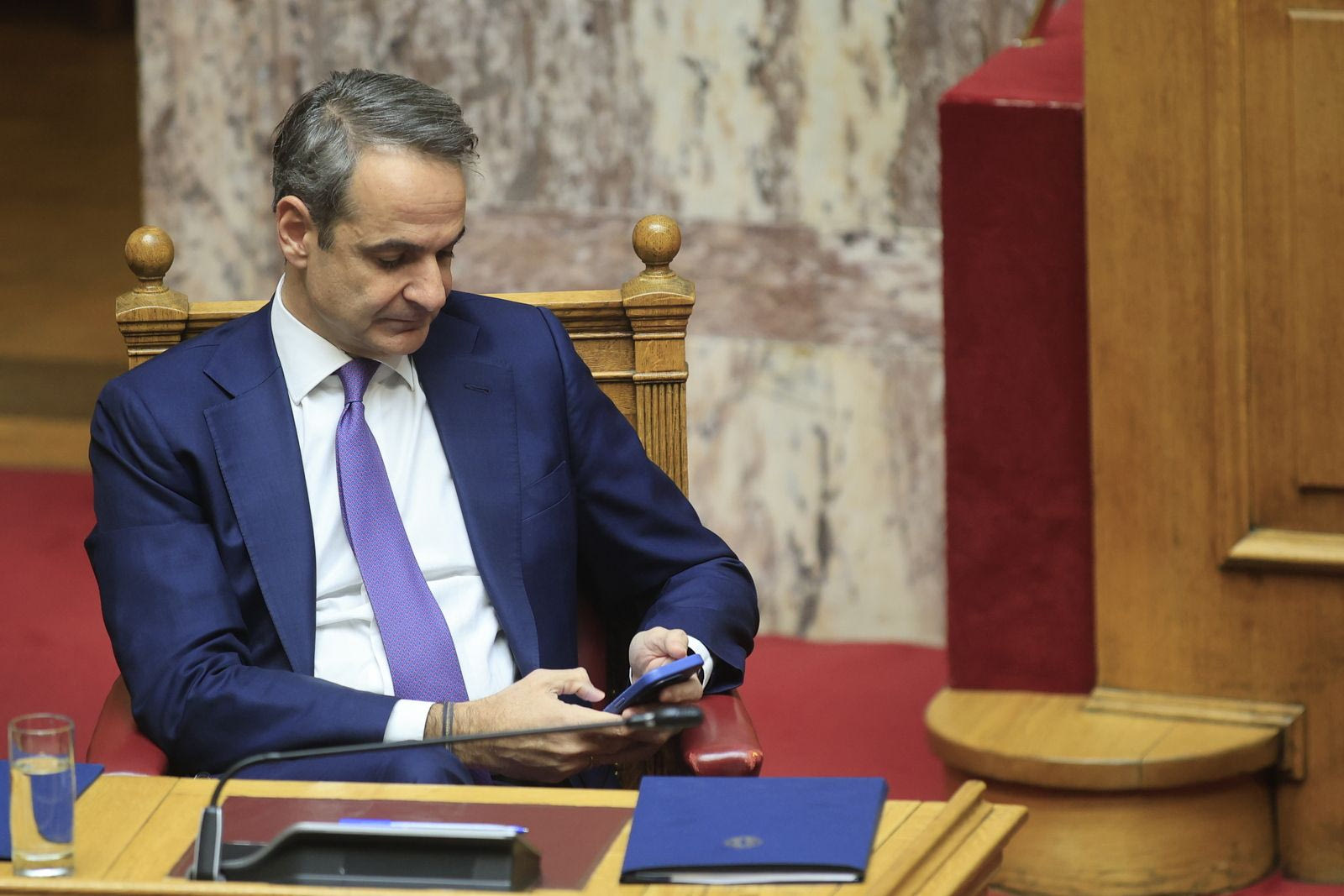 Ο Μητσοτάκης ανακοίνωσε με 